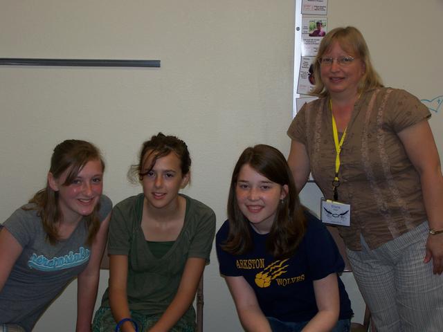754